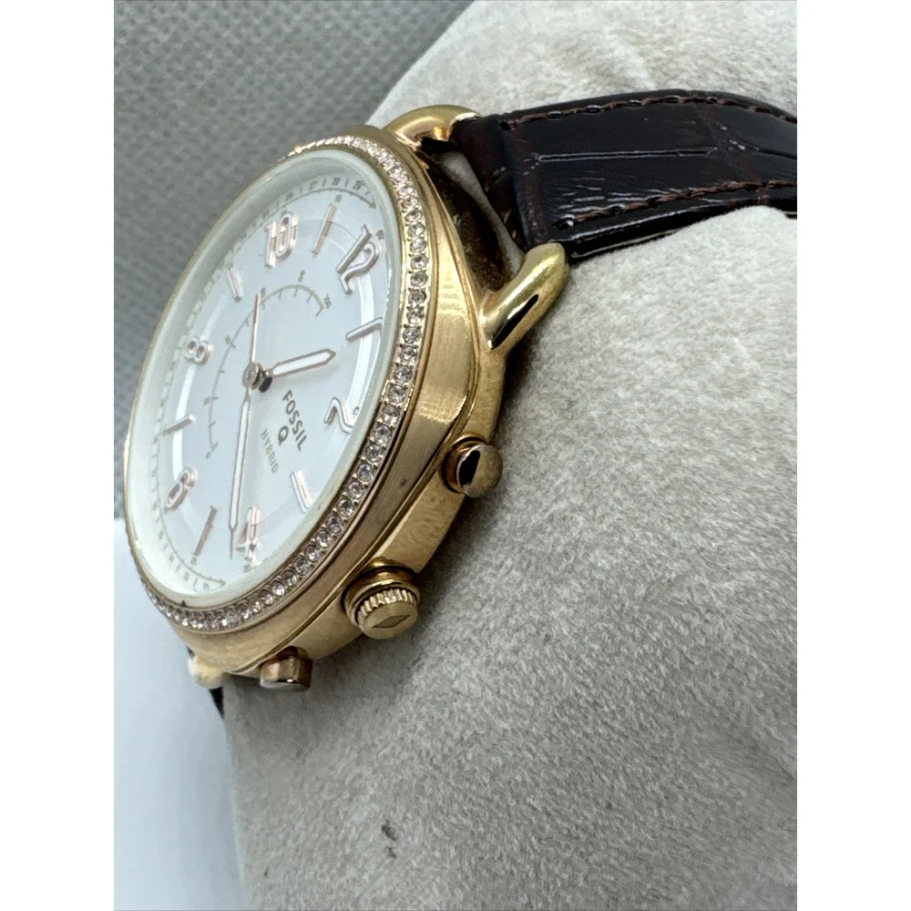 Fossil FTW1208 Women's Brown Leather White Analog Dial Hybrid Smartwatch AEA421